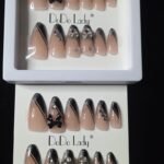 Almond 3D Nails – 4