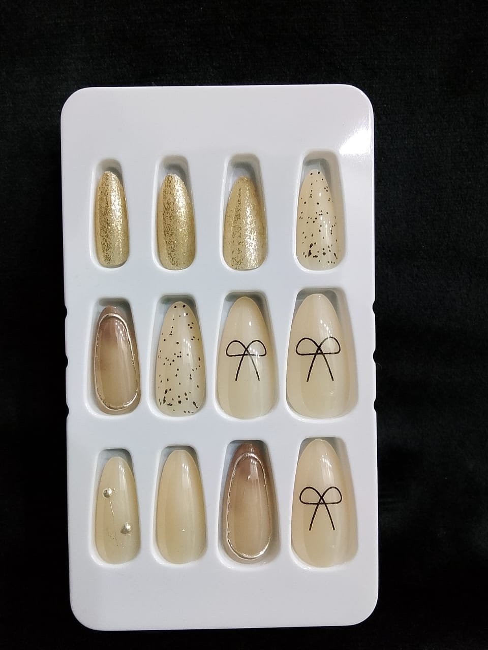 WhatsApp Image 2026-02-21 at 1.06.21 AM Almond Luxury Nail Art Press On Nails – Ready to Wear, Long-Lasting & Reusable 8 - Image 1
