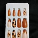 almond-pre-glued-press-on-nails.jpg