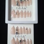 Almond 3D Press On Nails – Design 10