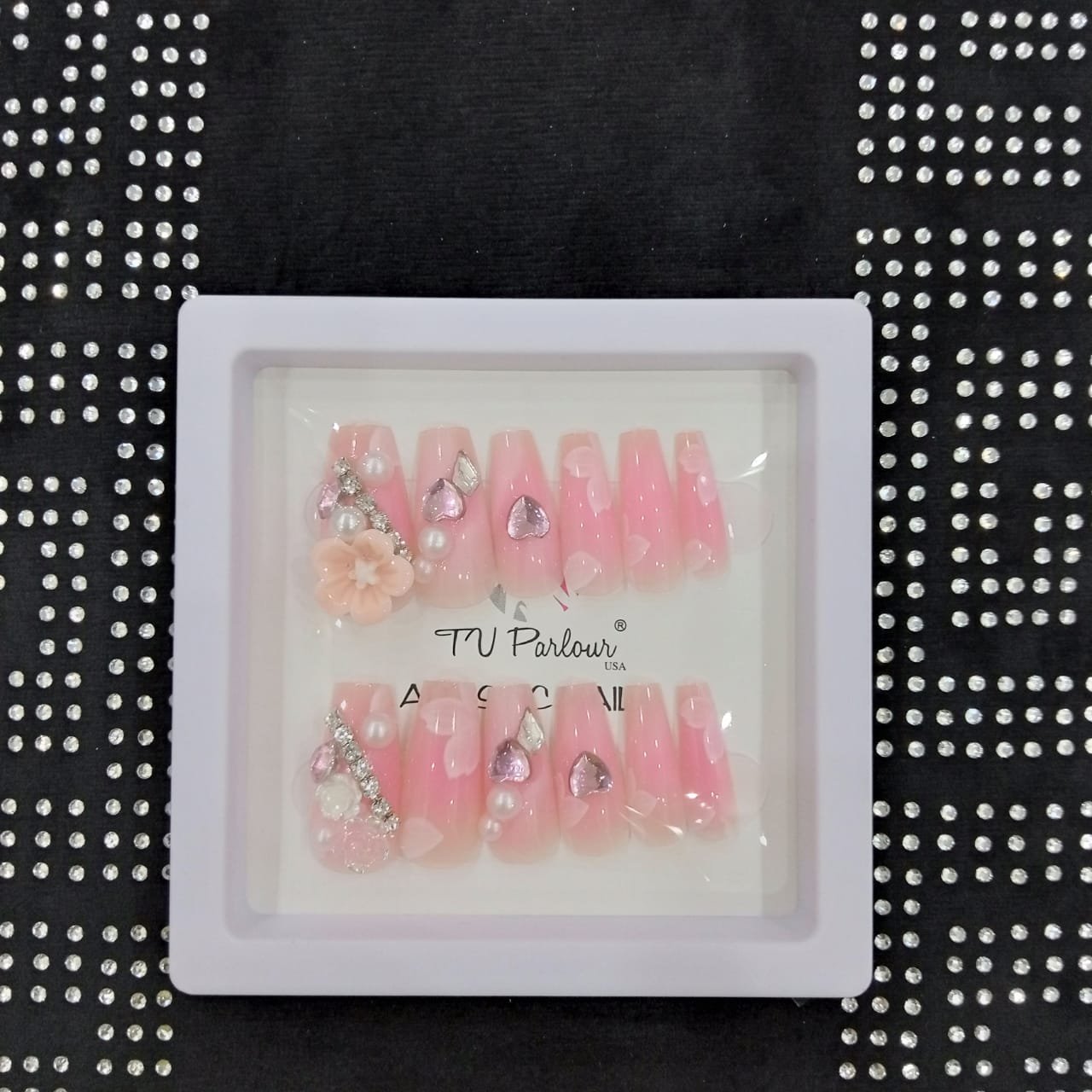 WhatsApp Image 2026-02-21 at 1.11.25 AM (3) Coffin Bridal/Luxury Press On Nails – Trendy Reusable Nail Set 4 - Image 1