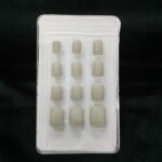Short Solid Glossy Press On Nails – Solid Color Pre-Glued Nail Set 8