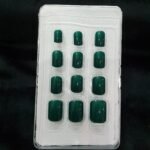 Short Solid Glossy Press On Nails – Solid Color Pre-Glued Nail Set 10