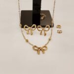 Stainless Steel Necklace Set for Women – Elegant Durable Fashion Jewelry  4